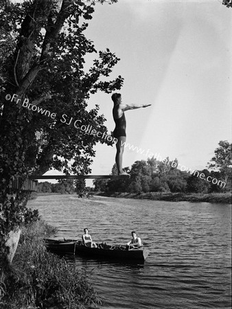 DIVING INTO RIVER BARROW